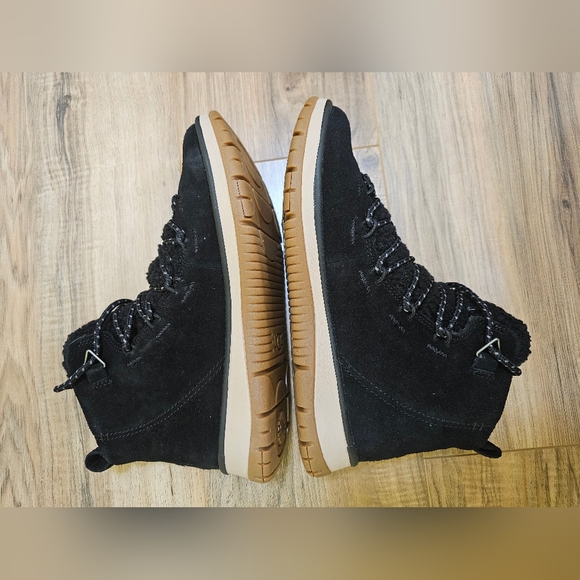 UGG Lakesider Heritage Mid Boot, black, size US 9.5 - Picture 6 of 11